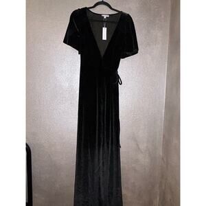 Baltic Born Hippie Boho Resort Goth Black Velvet Wrap Maxi Short Sleeves Dress